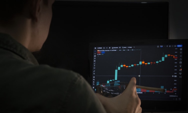 Mastering Crypto Arbitrage: Our Top Tools for Profit Maximization